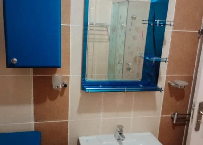Apartment With Sea View And Swimming Pools